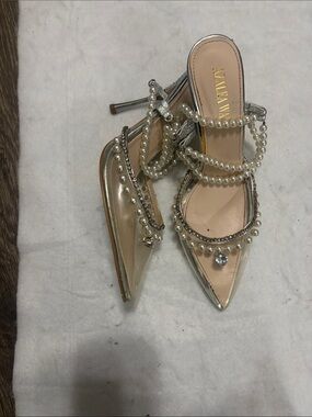 Silver Pearl-Embellished Pointed Toe Heels